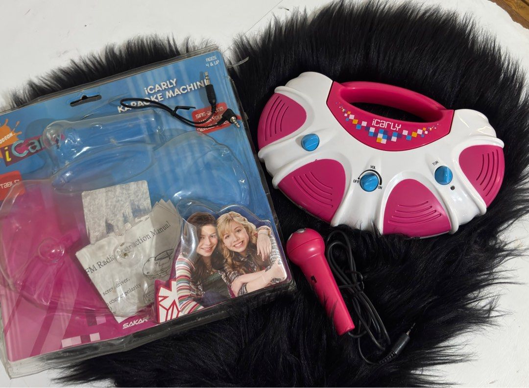 Nickelodeon Icarly Portable Karaoke (Category: Portable Music Players) located in Paranaque City. Submitted by dalle_closet (Listing ID 1352900012, Image 1). Description: Sealed ito, inopen ko lang for testing working well with battery ng kasama portable karaoke.