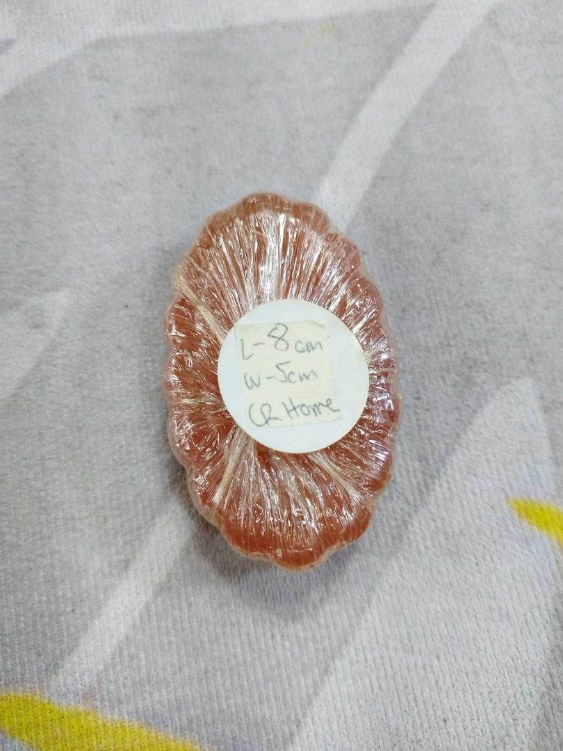 Orange Travel Size Soap (Category: Bath) located in Santa Cruz. Submitted by jmy_surplus.2 (Listing ID 1352911397, Image 1). Description: Size ; L - 8 W - 5 Color ; orange Type ; Soap Brand ; No brand Material ; Soap Style ; Orange travel Size Soap CR HOME JMY 4.