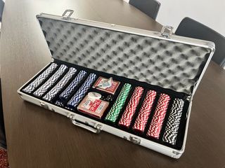 （分類：）位於 。 由 apchow1972 提交（商品編號 1352882931，圖片 1）。簡介： 。