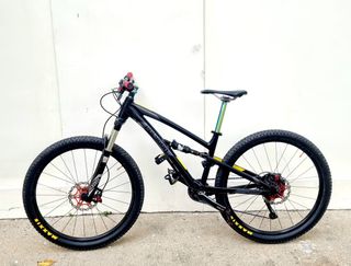 (Category: ) located in . Submitted by cycledome (Listing ID 1352917715, Image 1). Description: .