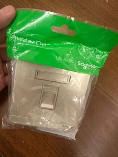 （分類：）位於 。 由 mr_man_ 提交（商品編號 1352929747，圖片 1）。簡介： 。