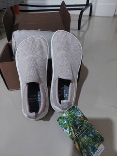 (Kategori: ) berada di . Dikirim oleh agthfebrina (ID iklan 1352875231, Gambar 1). Deskripsi: .
