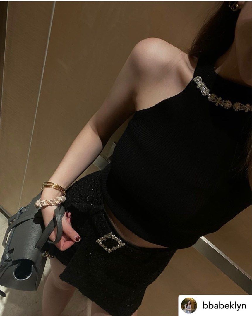set (Category: Sets or Coordinates) located in Kuala Lumpur. Submitted by nene_ang (Listing ID 1352951028, Image 3). Description: .