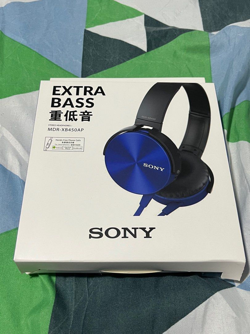 Sony Headphone (Category: Headphones & Headsets) located in Manila. Submitted by joed1001 (Listing ID 1352974862, Image 2). Description: Brand new and not used Comes with box.