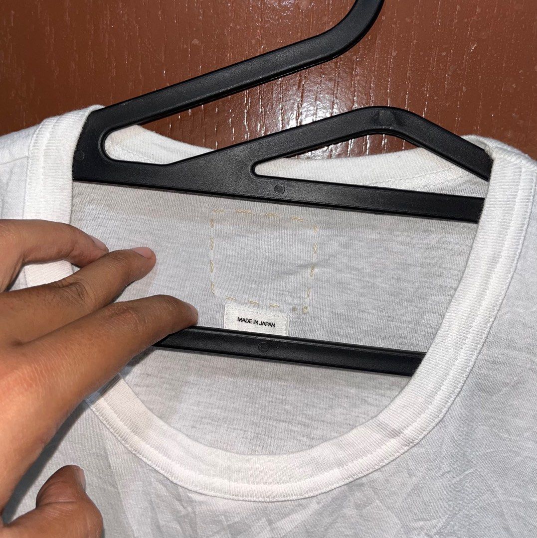 VISVIM (Category: Tshirts & Polo Shirts ) located in Bago City. Submitted by christiaaan0515 (Listing ID 1352926090, Image 3). Description: VISVIM WIDE INDIAN & ARROW TEE Size 5 on tag Large to semi xl Measurements Width - 22.5 Length - 30 In excellent condition No flaws.