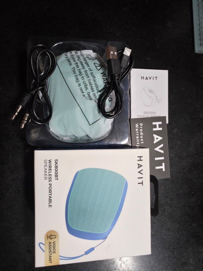 Wireless Portable Speaker FREE Headphones (Category: Soundbars, Speakers & Amplifiers) located in Quezon City. Submitted by chicolim (Listing ID 1352949597, Image 1). Description: Havit SK800BT Wireless Portable Speaker with Voice Assistant Brand New (opened only to test if fully functioning); priced at Php 949 online Free Wireless Headphones! Acquired Feb 2025 RFS: not being used Negotiable Pick up/meet up at Imus, Cavite or Novaliches, Q.C..