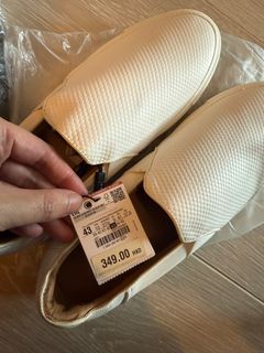 （分類：）位於 。 由 Johnjohn 提交（商品編號 1352962358，圖片 1）。簡介： 。