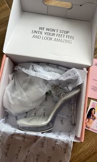 （分類：）位於 。 由 Sandrascloset 提交（商品編號 1353045315，圖片 1）。簡介： 。