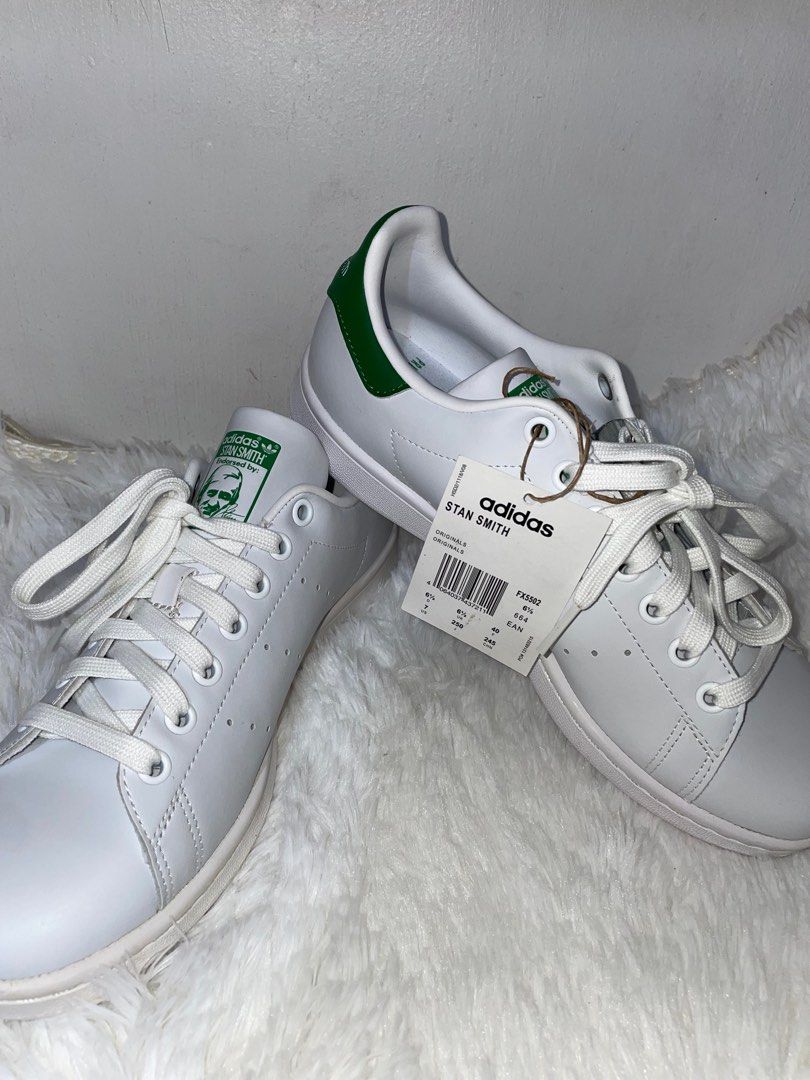 Adidas Stan Smith (Category: Sneakers) located in Quezon City. Submitted by ability024 (Listing ID 1353208537, Image 1). Description: Used once para lang isukat kaso hindi kasya. Padala from Japan, wala na receipt. Send your offer lang Rfs: hindi kasya .