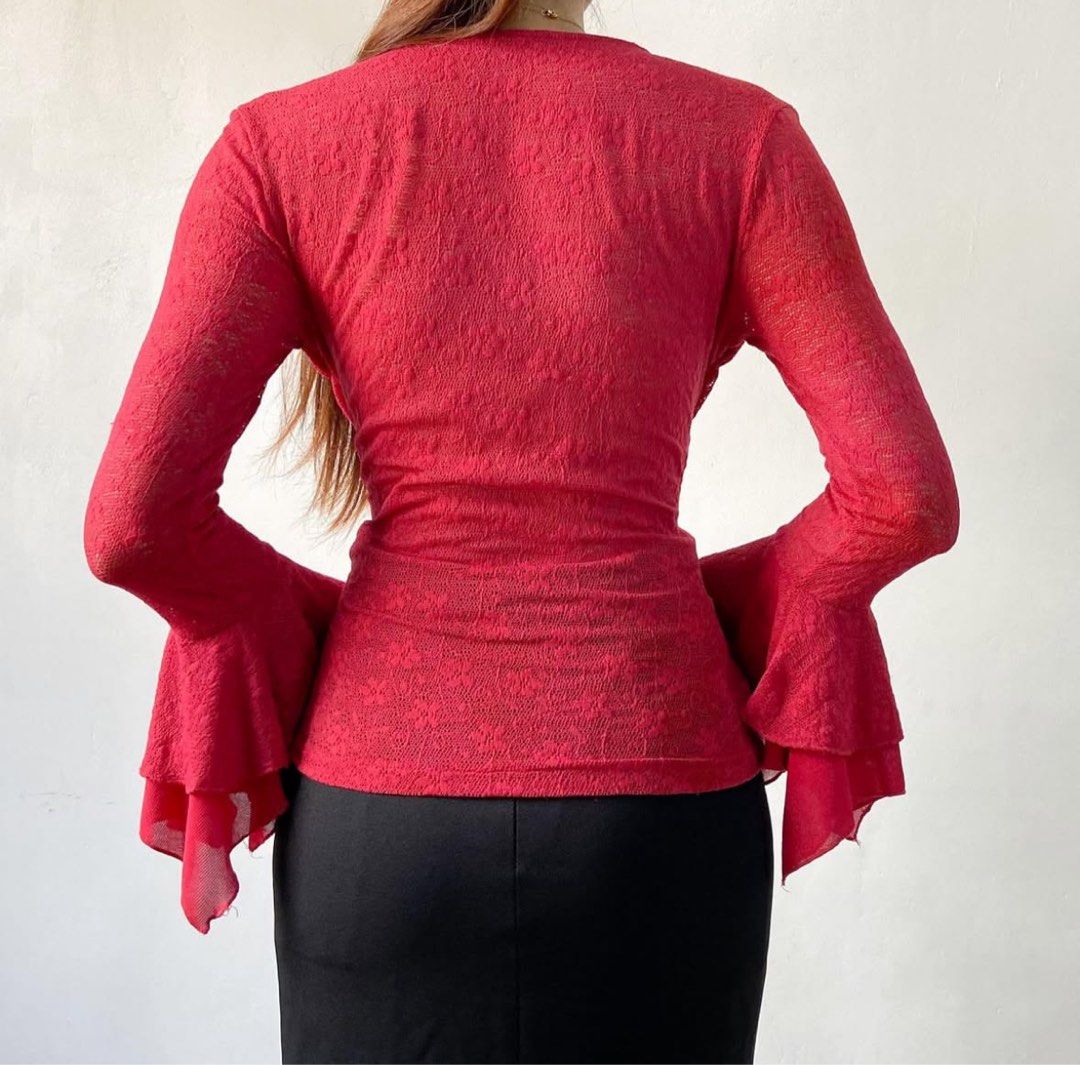 beautiful red laced long sleeved top (Category: Longsleeves) located in Quezon City. Submitted by fergachoo (Listing ID 1353175040, Image 2). Description: 💟 size S-M 💟 bust: 32-38", L20" .