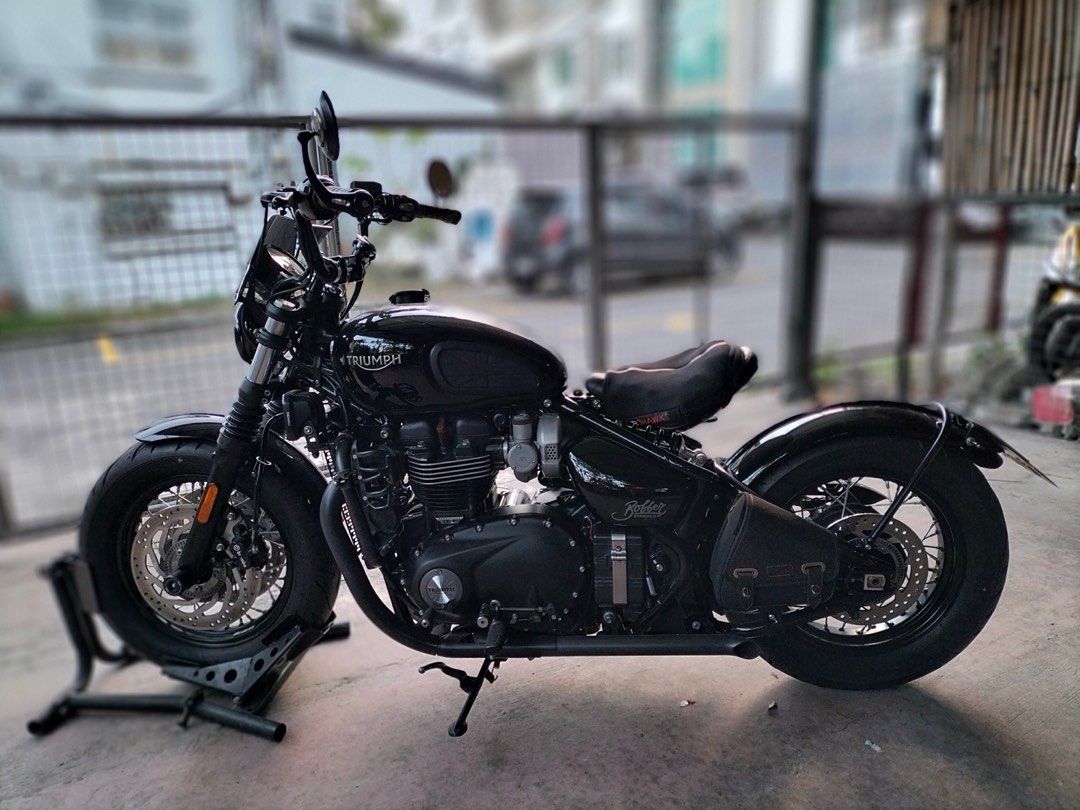 Bobber Triumph (Category: Motorbikes for Sale) located in Quezon City. Submitted by alvatec (Listing ID 1353116886, Image 2). Description: 2018 Triumph Bonneville Bobber For Sale Year Model 2018 Mileage: 13.2km 1200cc Parking stand included Mid riser handle bar Casa maintained Triumph San Juan PH No History of accident Viewing location: Balintawak, QC (Mon to Fri only) Mode of Payment: Manager’s Check or Bank Deposit upon viewing. Location: Balin