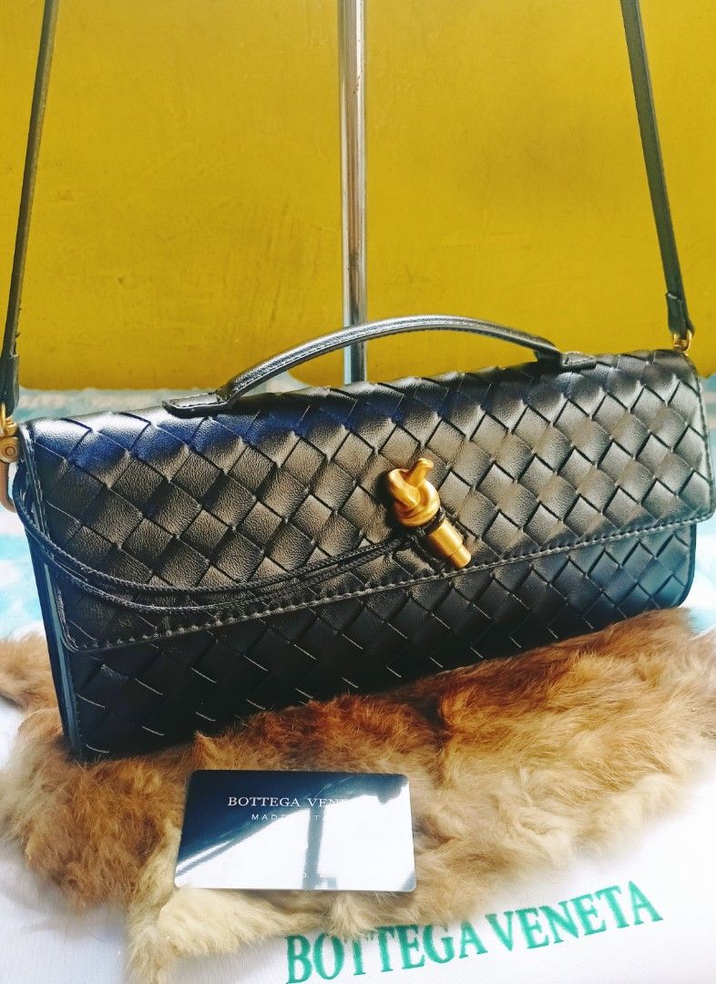 Bottega Veneta sling bag (Category: Luxury Bags & Wallets) located in Quezon City. Submitted by liambags (Listing ID 1353039484, Image 1). Description: Bottega Veneta 2 way bag no flaws size L 15cm X W 30cm with dust bag and card kindly pm me.