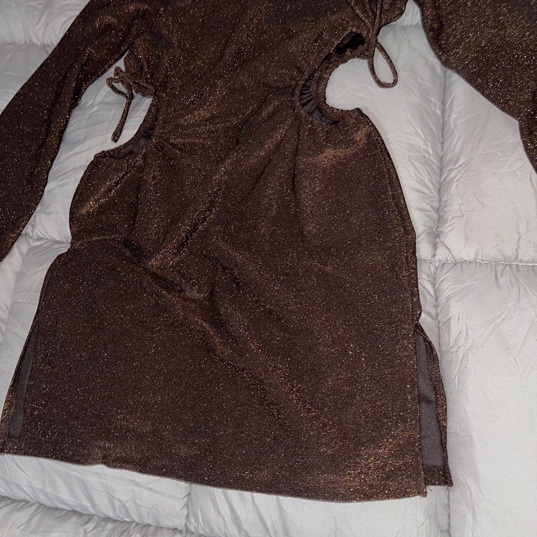 BROWN SHIMMER DRESS WITH SIDE DETAILS (Category: Dresses) located in Quezon City. Submitted by clutterfreelyf (Listing ID 1353174232, Image 3). Description: Never been used although tag was already removed. .