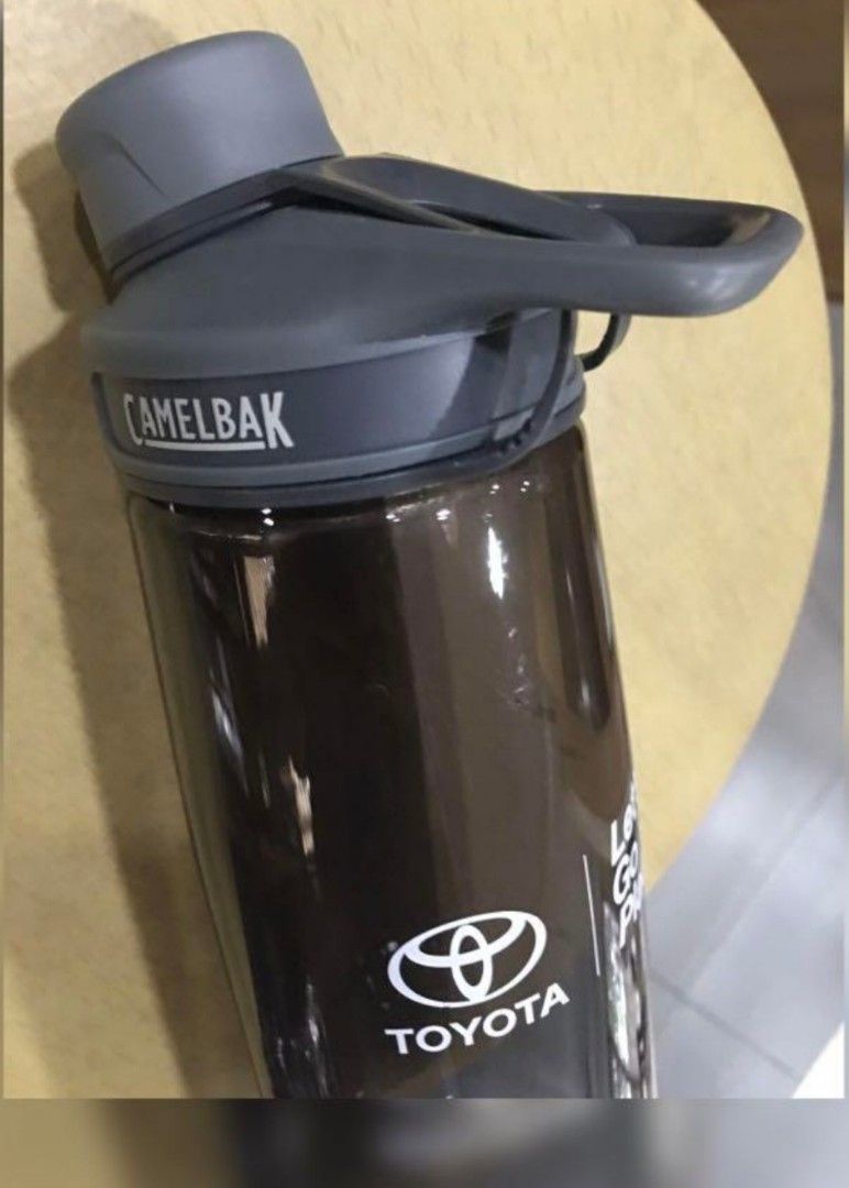 Camelbak Toyota Merchandise US - New (Category: Water Bottles & Tumblers) located in Pasig City. Submitted by beyondfundraising (Listing ID 1353149590, Image 1). Description: See pictures to appreciate. Kindly message for inquiries to avoid conflicts. No same day shipping after payment due to work load. *2 available - leakproof.