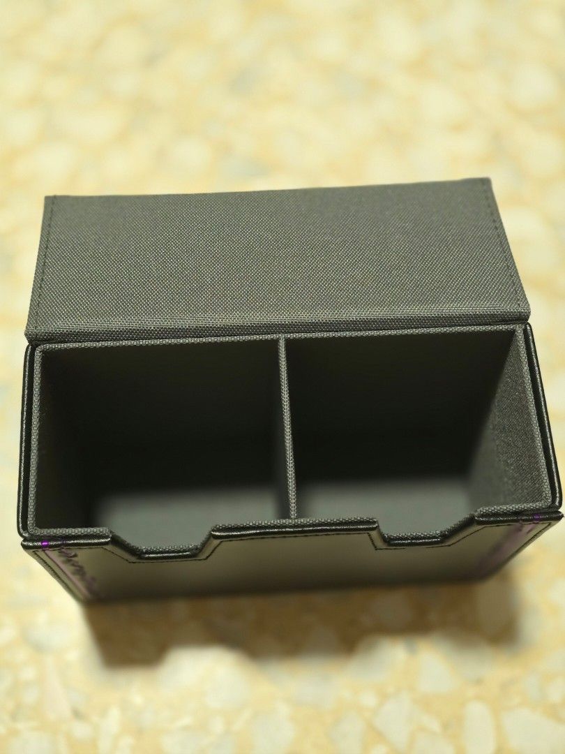 Code Geass Deck Case (Category: Trading Cards Accessories) located in Singapore. Submitted by mercde (Listing ID 1353206871, Image 2). Description: .