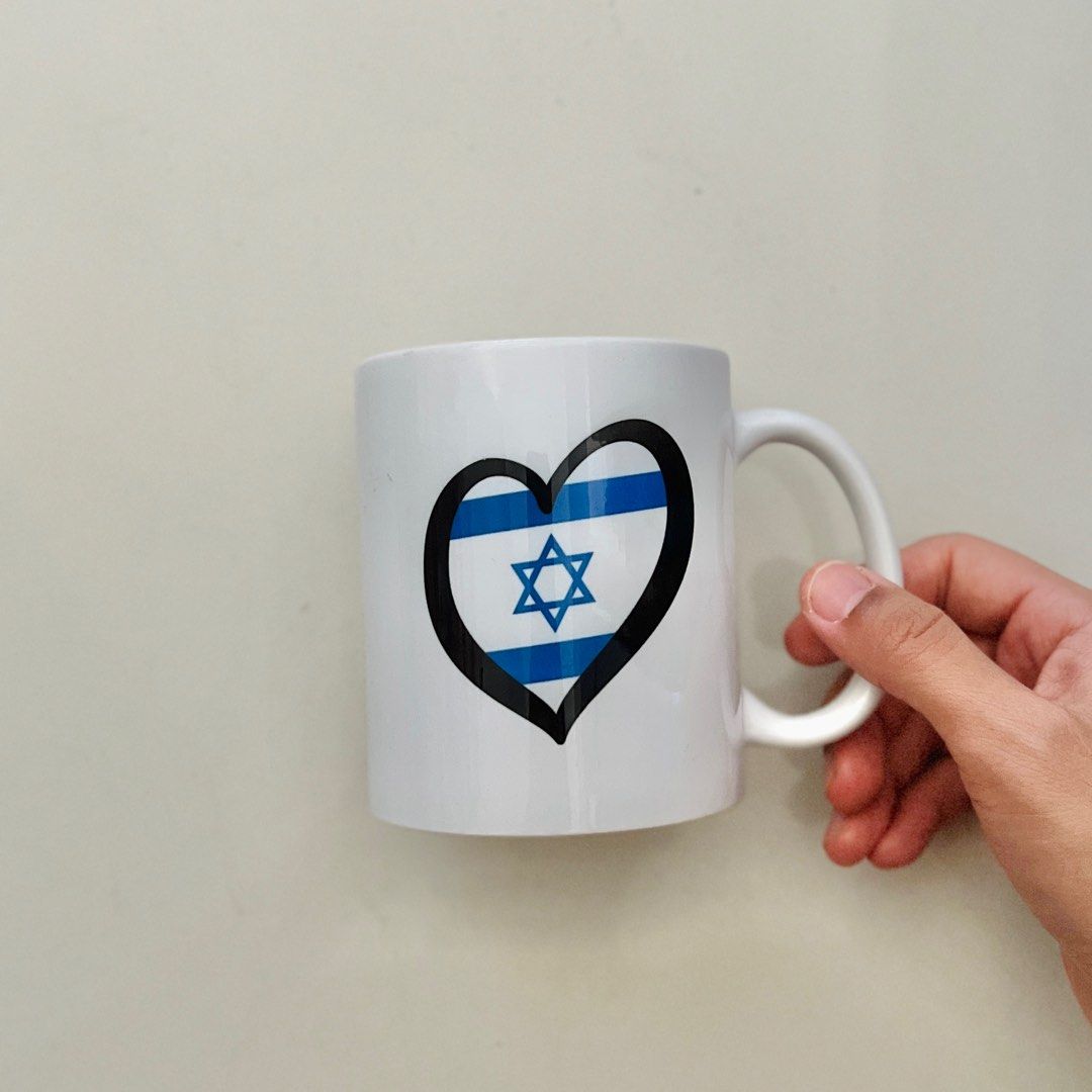 Eurovision Mug (Category: Water Bottles & Tumblers) located in Makati City. Submitted by tim26765 (Listing ID 1353157831, Image 2). Description: 60 each.