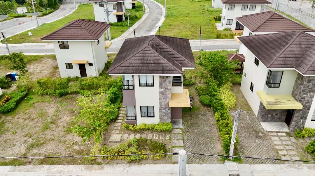 Modern 3 Bedroom House and Lot For Sale Macy Unit in Parklane Vermosa ...