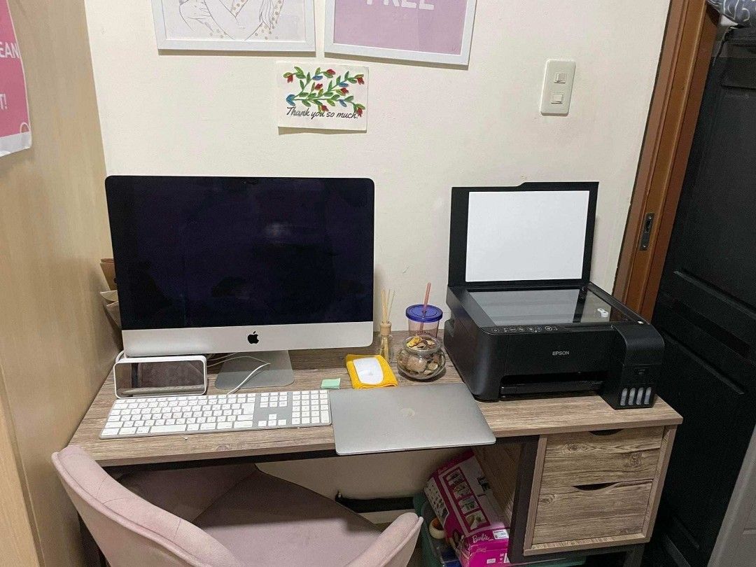 IMAC 21.5 late 2013 (Category: Desktops) located in Makati City. Submitted by declutz_miraieonlineshop (Listing ID 1353113760, Image 2). Description: It is negotiable. Apple IMAC 21.5 inch Late 2013 CPU: Quad core intel core i5 2.9GZ Memory' 8GB HDD: 1TB Graphics Intel iris Pro 1536 MB Mac OS Catalina installed with apple keyboard and apple mouse.