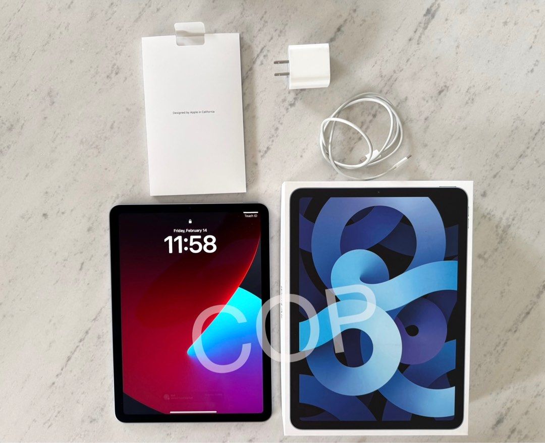 iPad Air 4th gen (2020) wifi 64GB - Blue (Category: iPad) located in Quezon City. Submitted by cpim24 (Listing ID 1353070764, Image 3). Description: iPad Air 4th gen (2020) 64GB - Color: Blue - Capacity: 64 GB - First owner - In good condition. iPad always in a case - Complete with charger, cable and box NOT OPEN FOR SWAPPING. .