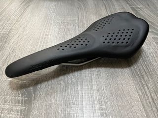 （分類：）位於 。 由 fung_65 提交（商品編號 1353048448，圖片 1）。簡介： 。