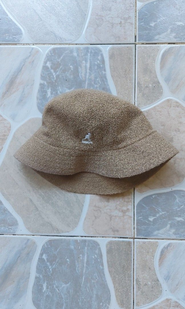 Kangol Bucket Hat (Category: Caps & Hats) located in Puerto Princesa. Submitted by unshatteredsoul (Listing ID 1353092672, Image 1). Description: Excellent Condition.