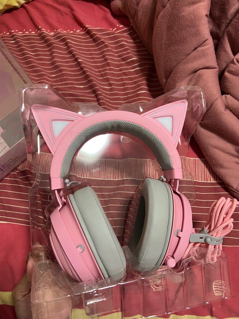 Kraken Razer Kitty Edition (Category: Headphones & Headsets) located in Iloilo. Submitted by aquarius_rising (Listing ID 1353153290, Image 3). Description: Selling my headset. I rarely use it. Shipping fee c/o buyer.