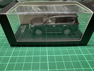 (Category: ) located in . Submitted by DiecastCollector (Listing ID 1353178413, Image 1). Description: .