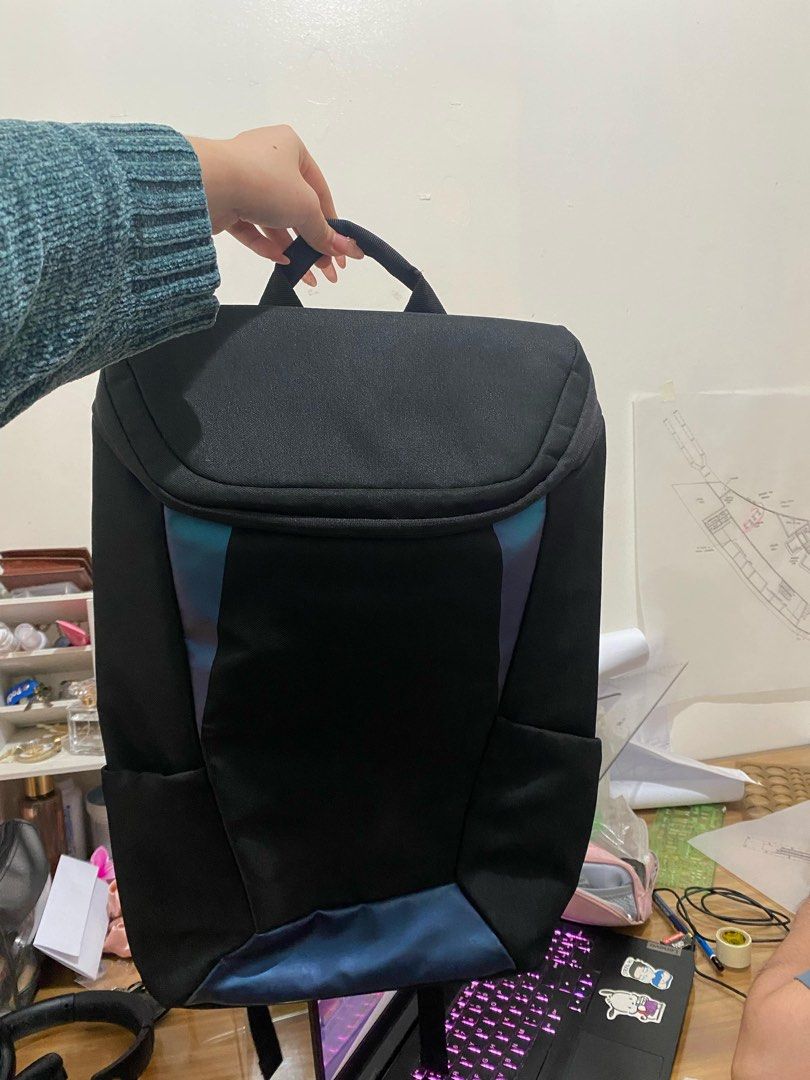Lenovo 15.6" Ideapad Gaming Backpack (Category: Backpacks) located in Quezon City. Submitted by kitty_d495d2 (Listing ID 1353195539, Image 1). Description: Used once Rfs: di na po nagagamit Orig price 2000 from megamall Price is negotiable! Drop your offers.
