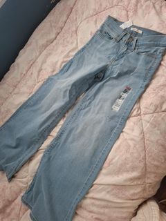 (Category: ) located in . Submitted by ashleysstuffashleythings (Listing ID 1353075273, Image 1). Description: .