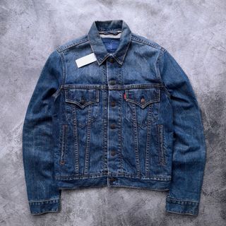 (Kategori: ) berada di . Dikirim oleh tilasstuff (ID iklan 1353062616, Gambar 1). Deskripsi: .