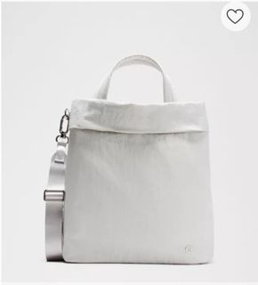 (Category: ) located in . Submitted by shopbybeauty (Listing ID 1353096970, Image 1). Description: .