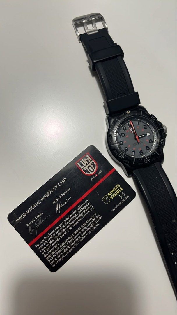Luminox 8802 (Category: Men's Watches) located in Quezon City. Submitted by sonrd (Listing ID 1342487914, Image 2). Description: Negotiable No pouch With hairline scratch on crystal Aftermarket replacement strap Luminox 8802 Case diameter: 40 mm Band material: Resin Band length: 23mm Swiss Quartz 200M.