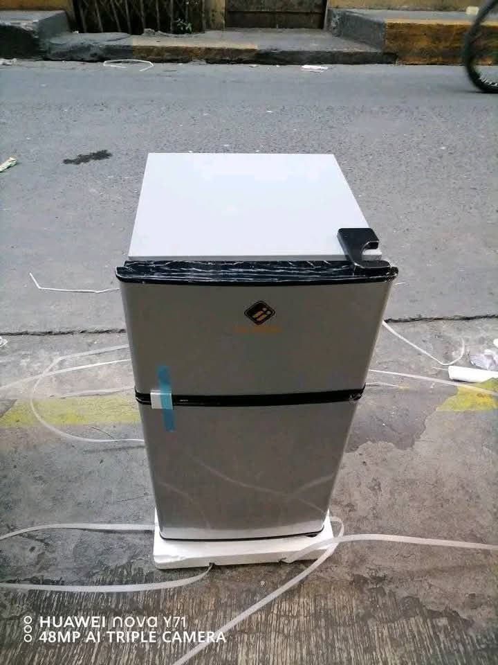 Lux mini ref (Category: Refrigerators and Freezers) located in Makati City. Submitted by vsharon362 (Listing ID 1353080119, Image 2). Description: Lux mini ref 4499php 🌺 Pick up 856 Alvarado st binondo manila Cash on Delivery via Lalamove Del withiin the day Pick up 1018 Soler st binondo manila Meet up 1018 Soler st binondo manila Call us 09659624927 #wholesale #retail #onlinestore #onlinecasinophilippines #warehousesale #backtoschoolshopping #b