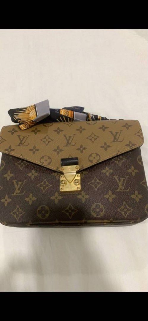 LV POCHETTE METIS REVERSE (Category: Luxury Bags & Wallets) located in San Juan City. Submitted by purselovebytin (Listing ID 1353174443, Image 2). Description: Comes in full set! Can check my record at LV Solaire for proof of puchase. Looks new with protective film intact as seen on photos! .