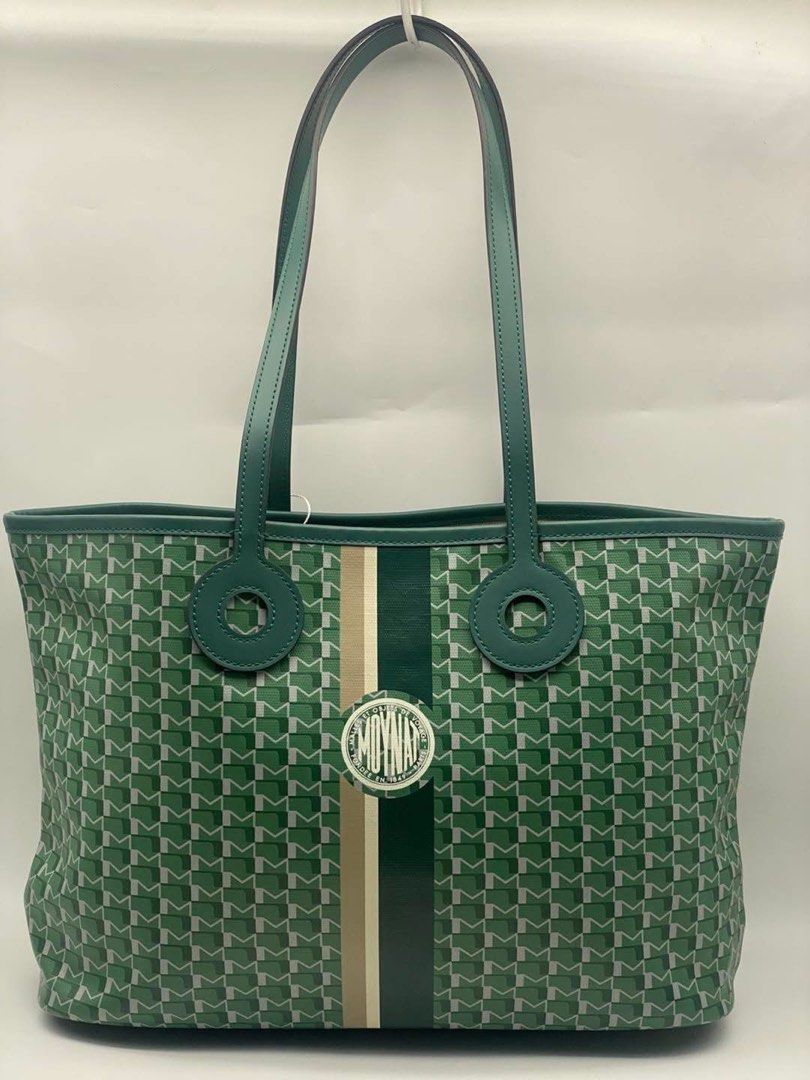 Moynat Tote Bag (Category: Luxury Bags & Wallets) located in Rizal. Submitted by loois18 (Listing ID 1353189937, Image 1). Description: Like new condition, inclusion with dustbag. ♥️.