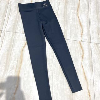 Grey Short Pants Hotpants Celana Pendek Santai, Fesyen Wanita