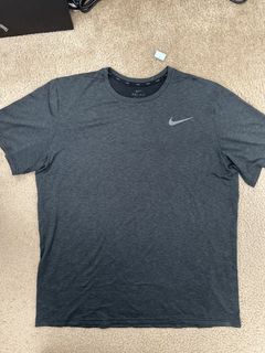Nike DRI FIT 男裝灰色運動衫 SIZE : XL64184249194241110