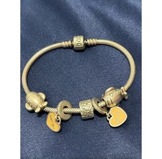 由 005200000000 (刊登 ID 1353134957，圖片 1) 提交，位於 的 (類別：)，說明：。