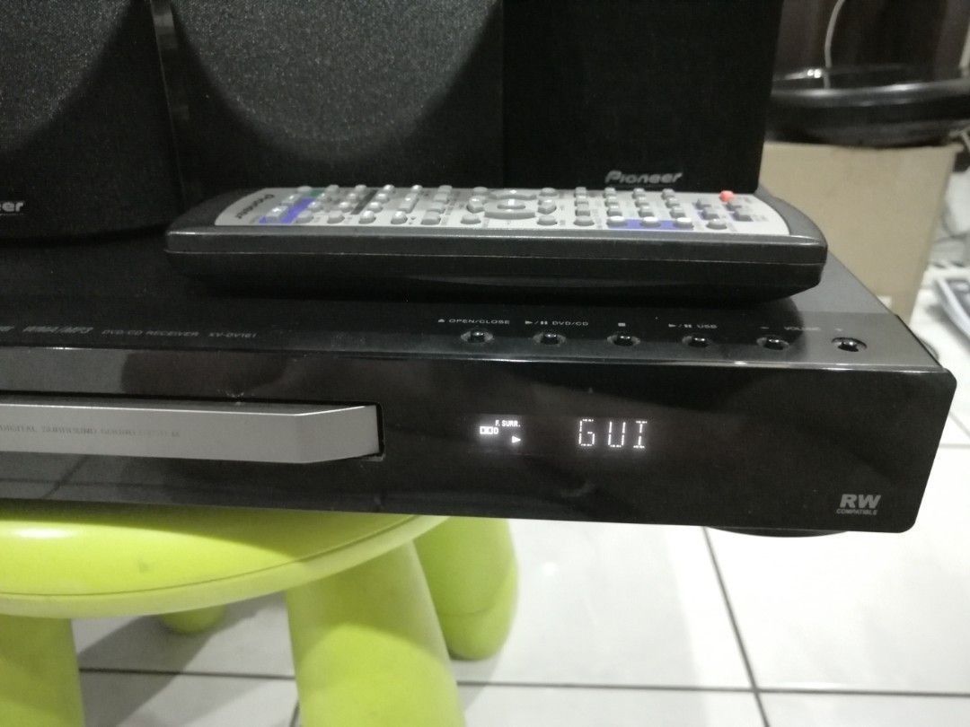 Pioneer DVD / VCD / CD / USB / FM / LINE IN LINE OUT Receiver XV-DV161 ...