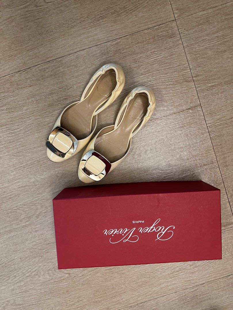Roger Vivier (Category: Sneakers & Footwear) located in Quezon City. Submitted by chiangjon56482 (Listing ID 1353112511, Image 1). Description: Original Roger Vivier doll shoes, with original box, size 36 .