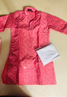 (Category: ) located in . Submitted by trendystar_92 (Listing ID 1353067557, Image 1). Description: .