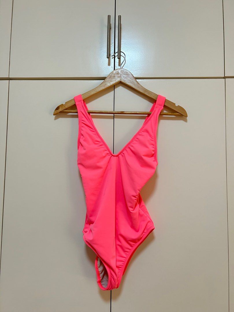 Sew local one piece swimsuit (Category: Bikinis & Swimsuits) located in Bulacan. Submitted by clncon (Listing ID 1353111731, Image 1). Description: can fit xs-semi med frame.