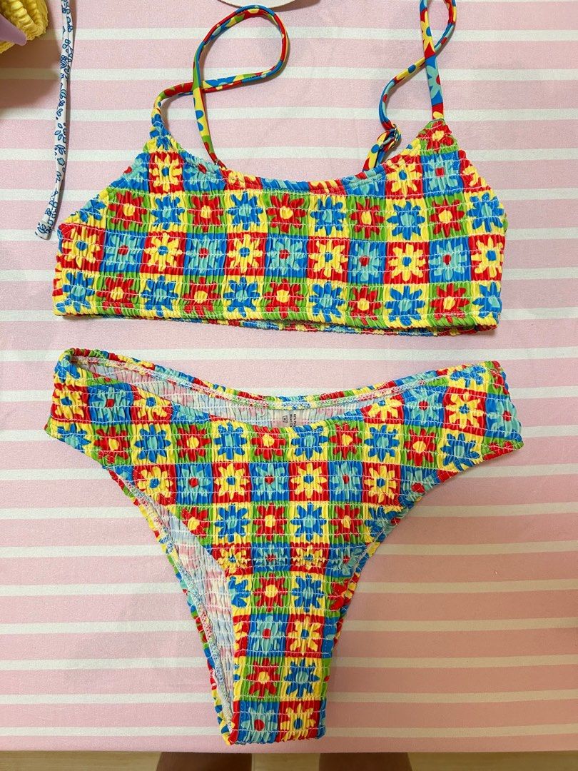 Shein two piece swimsuit (Category: Bikinis & Swimsuits) located in Bulacan. Submitted by clncon (Listing ID 1353112828, Image 2). Description: Can fit xs - medium frame Set 350 Green bottom 200.