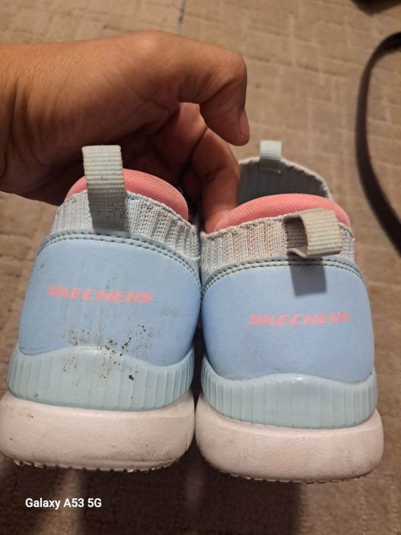 Skechers sneakers (Category: Sneakers) located in Caloocan City. Submitted by luzon2 (Listing ID 1353198278, Image 2). Description: skechers original size 35 / 22-23 cm light blue in color need wash.