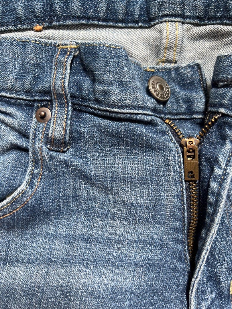 Slim Fit Teens Boys (Category: Jeans) located in Paranaque City. Submitted by sierra21 (Listing ID 1353050184, Image 3). Description: Original Brand Fit for Slim Body Type Boys Teens .