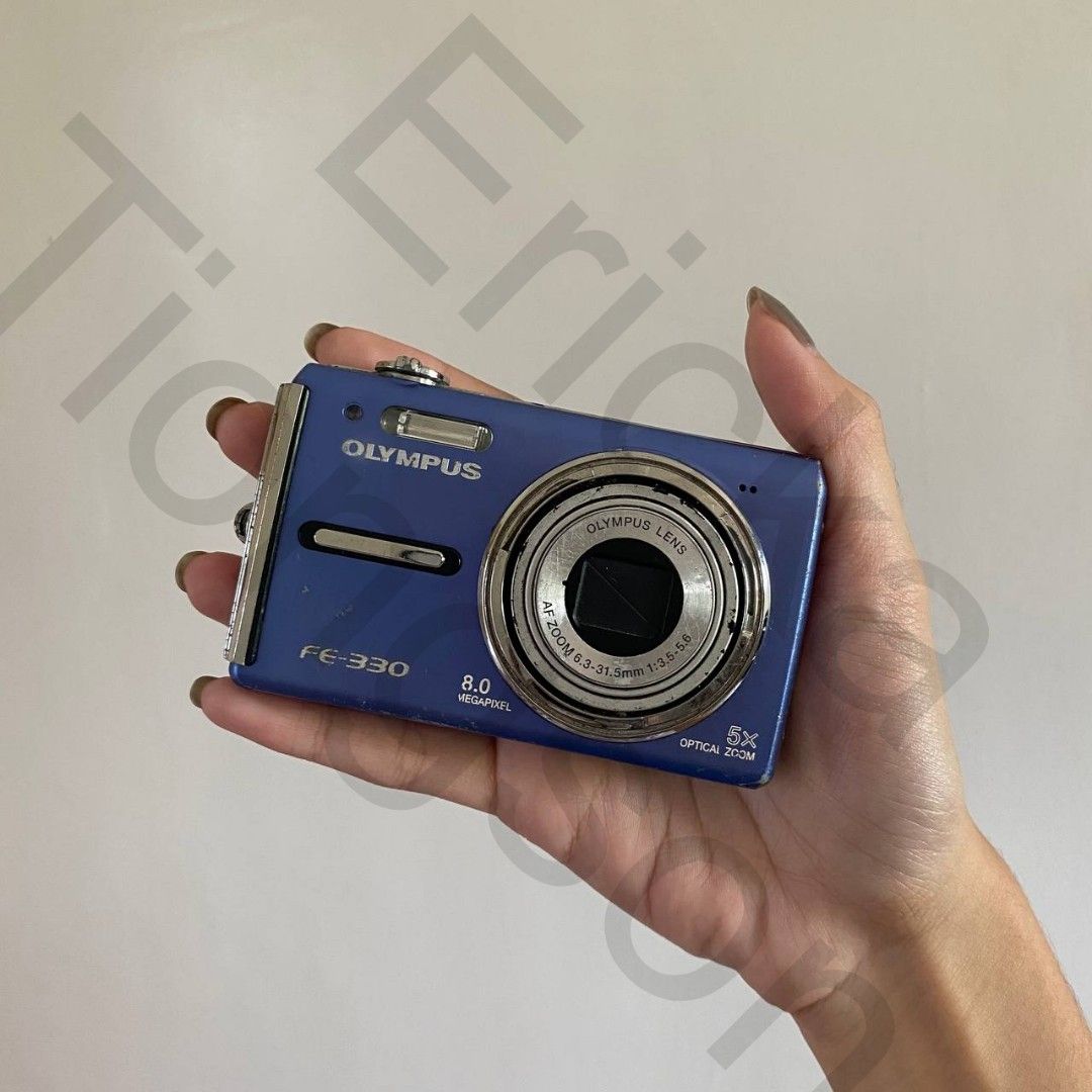 Take all 3 pcs untested digital cameras good LCD (Category: Cameras) located in Pulilan. Submitted by misikaye (Listing ID 1353086571, Image 3). Description: FOR TAKE ALL ‼️ -----TESTED MODEL----- (Not included in this take all items) •Fujifilm Finepix F40fd Price: PHP 1,100.00 Issues: - LCD burn - Zoom error - Can't take photos na dahil sa zoom error unless ipaparepair pero may sample shots from before sha magkazoom error. - Physical condition: 