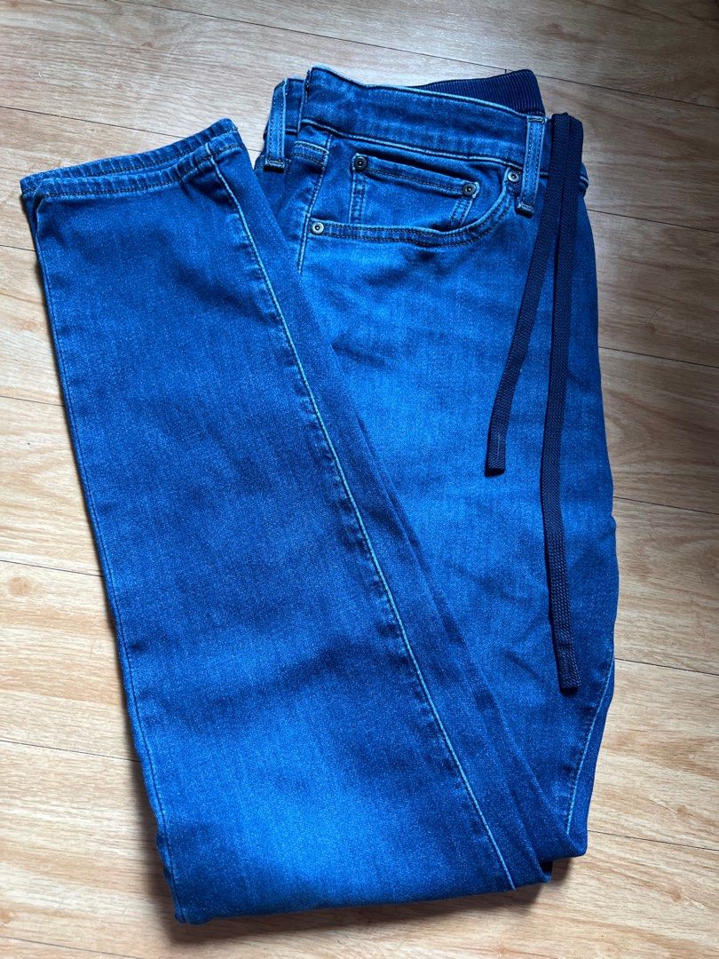 teens boys jeans (Category: Jeans) located in Paranaque City. Submitted by sierra21 (Listing ID 1353050671, Image 1). Description: Super Ganda pa.. For Teens, SlimFit Details ng size nasa Photo .