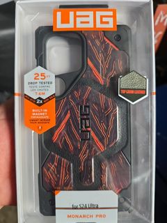 (Category: ) located in . Submitted by foot.sneakers (Listing ID 1353104384, Image 1). Description: .
