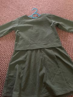 (Category: ) located in . Submitted by mywardrobe2 (Listing ID 1353086640, Image 1). Description: .