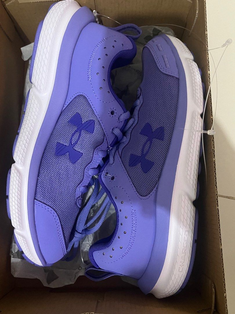 Under Armour Rubber Shoes (Category: Sneakers) located in Mandaluyong City. Submitted by 4everhappee (Listing ID 1353118146, Image 2). Description: Size 6.5 Color Bluish Violet.